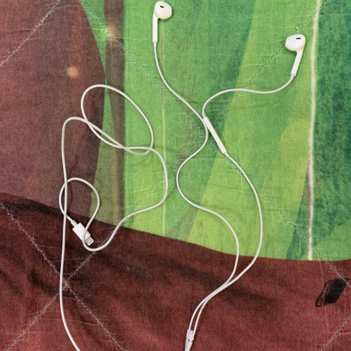 Наушники apple EarPods