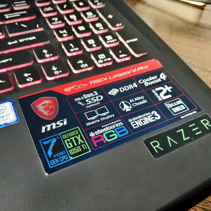 Игровой ноут MSI gp62m 7rex leopard pro