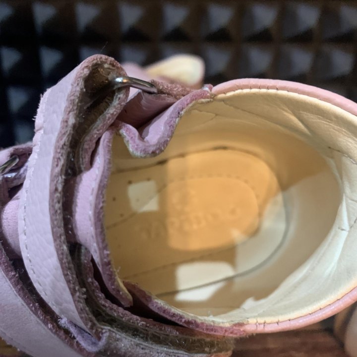 Туфли для девочки 26