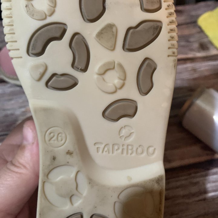 Туфли для девочки 26