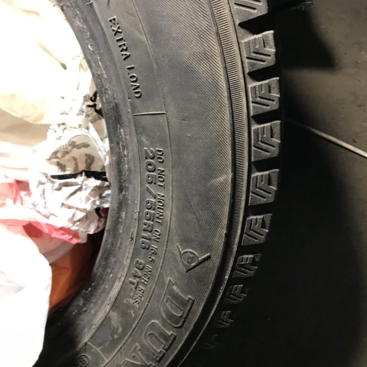 Dunlop SP Winter ICE 01 205/55 R16