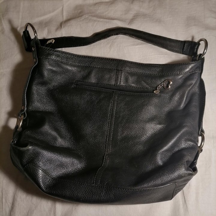 Кожаная сумка.