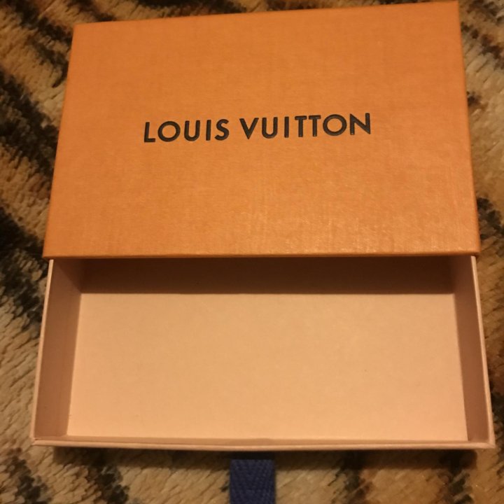 Коробка LOUIS VUITTON оригинал 14/10 см