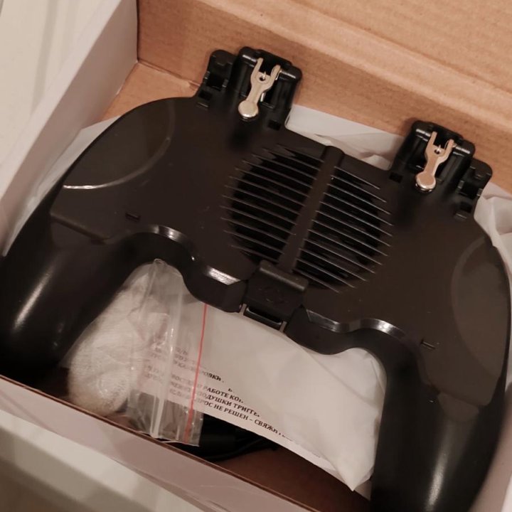 Игровой контроллер