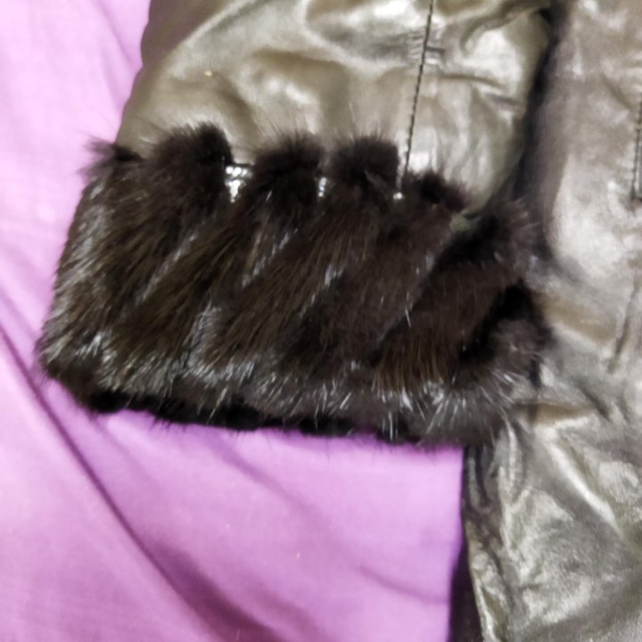 Кожаная куртка