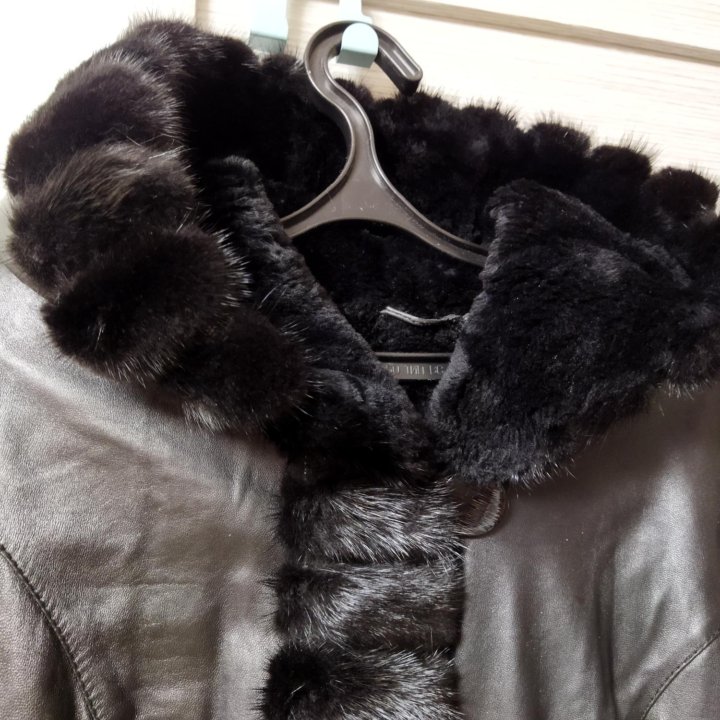 Кожаная куртка