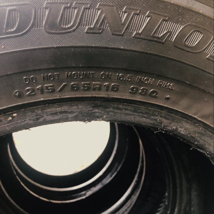 Dunlop 215/65/16