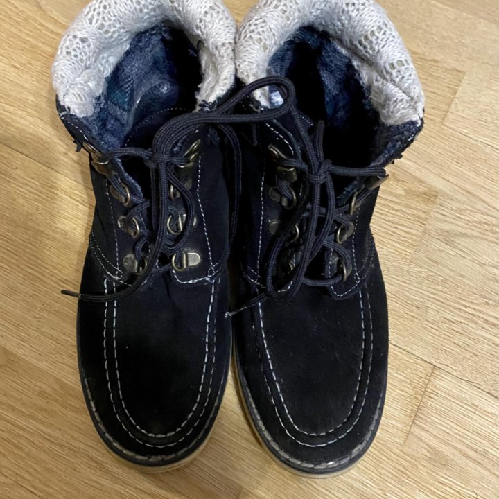 Ботинки весенние Roxy 39