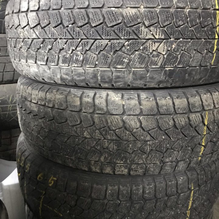 225/65 r 17 липучка