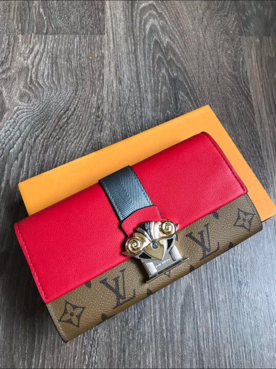 Кошелёк Louis Vuitton