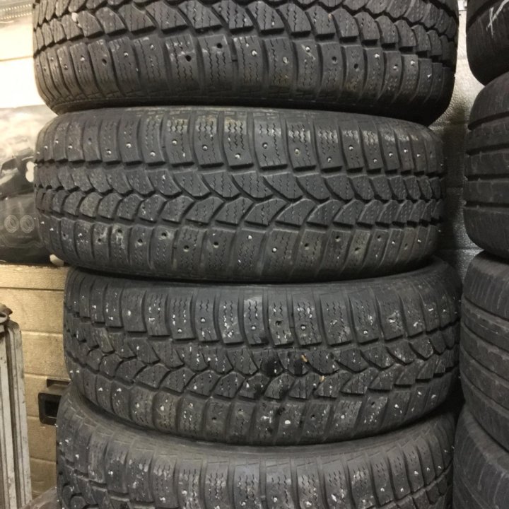 Шины зимние 205/55 R16