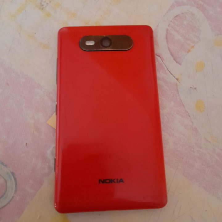 Nokia lumia 820 без батареи и зарядки не рабочий