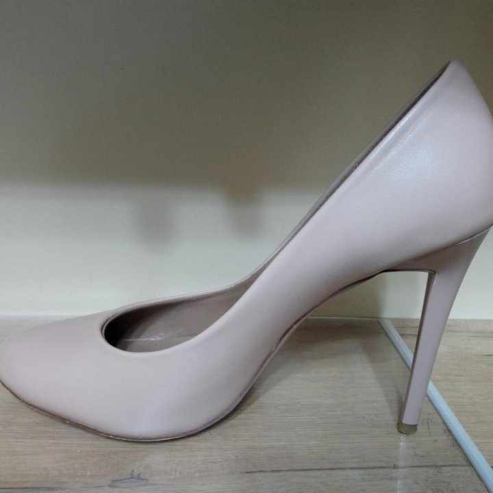 Женские туфли