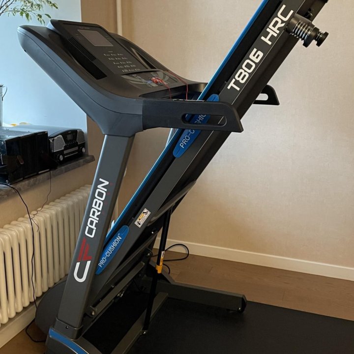 Беговая дорожка Carbon Fitness T806 HRC