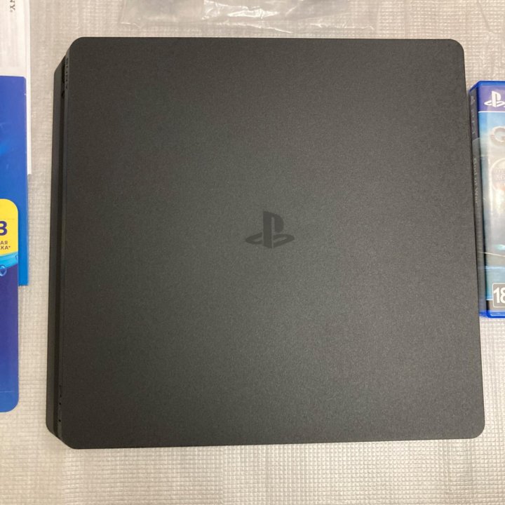 PlayStation 4 Slim 1ТБ Меганабор