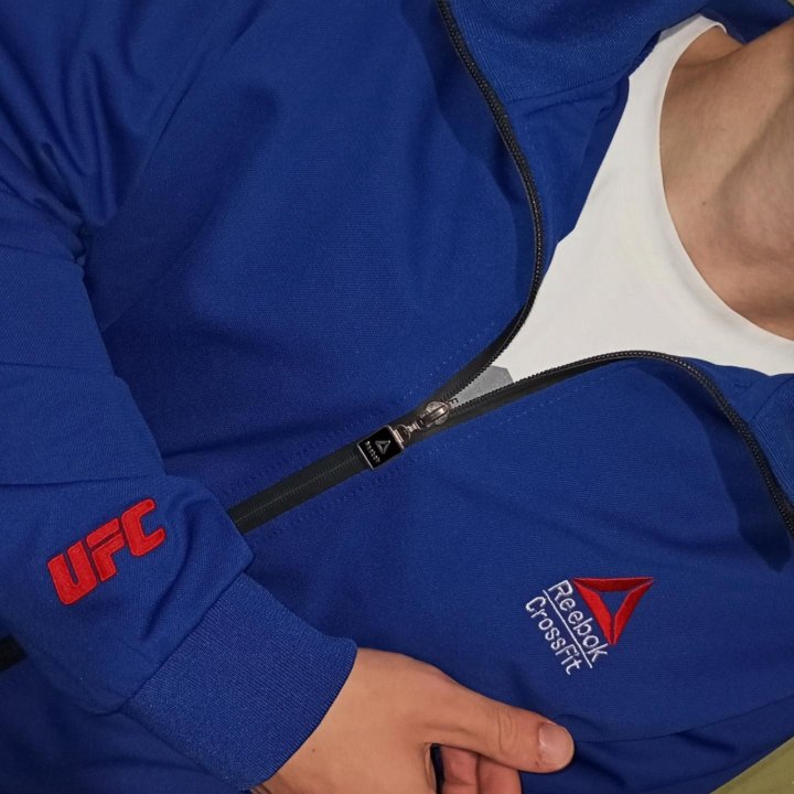 Спортивный костюм Reebok UFC