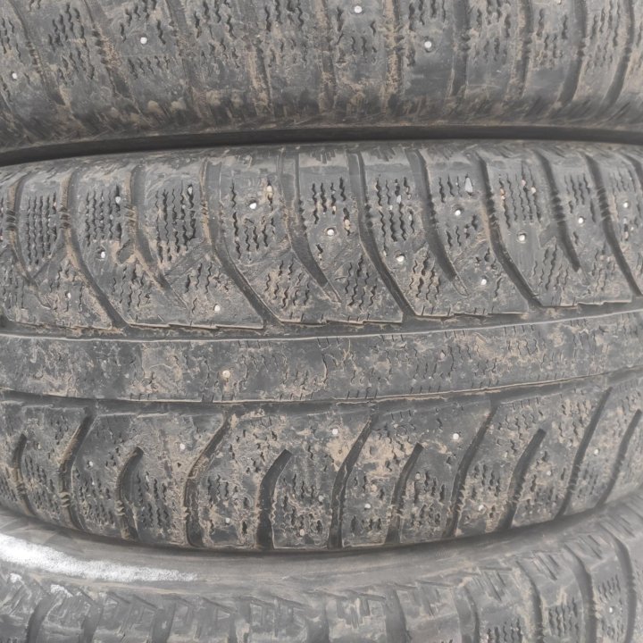 Поштучно Bridgestone Ice Cruiser 7000 265/65/17