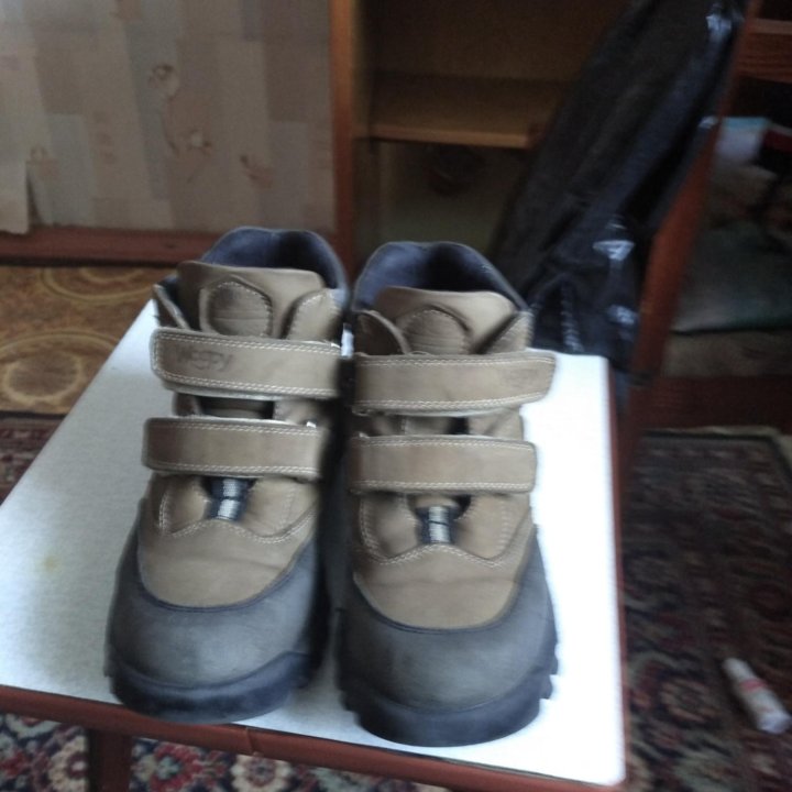 Ботинки на мальчика