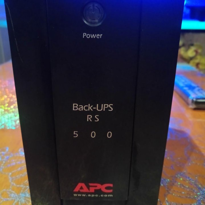 Устройство Бесперебойного питания BACK-UPS RS 500