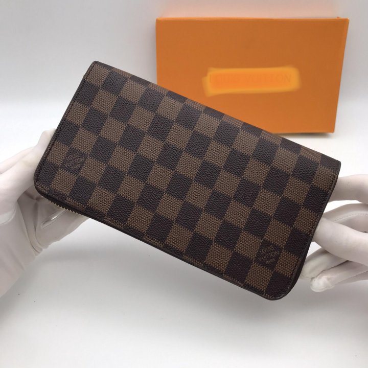 Кошелёк Louis Vuitton