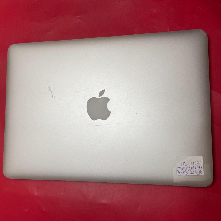 MacBook Pro 13 2015 i7 16gb 512 SSD оригинал