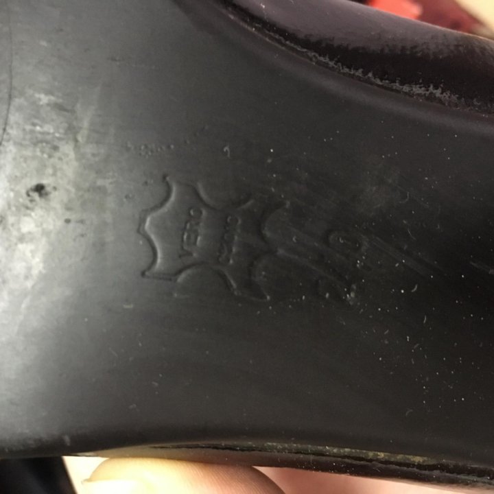 Туфли лакированные