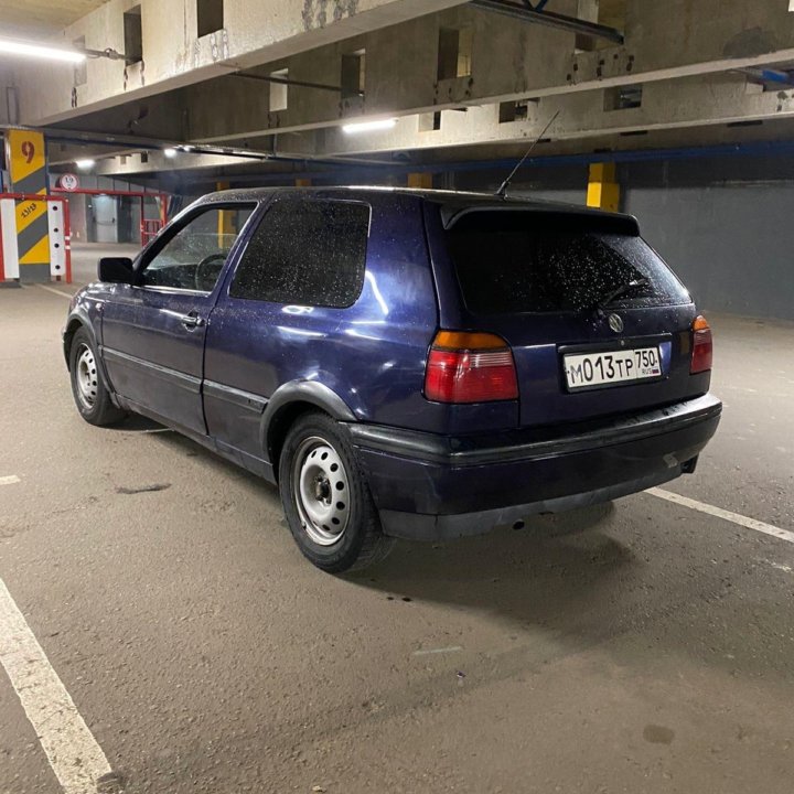 Volkswagen Golf, 1997