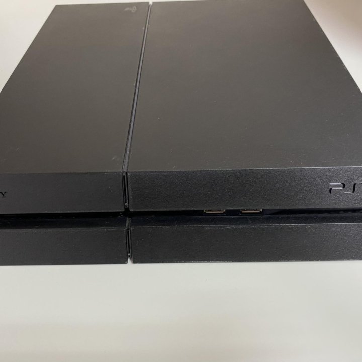 PS4 Slim 1Tb + 8 месяцев гарантии