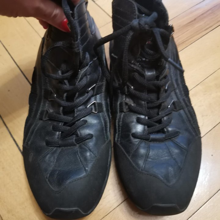 Кроссовки Freddy