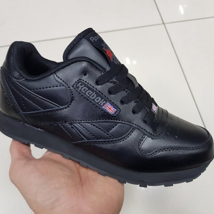 Кроссовки REEBOK classic