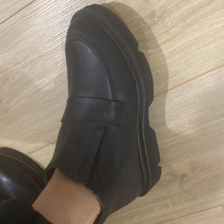 Ботинки кожа 35-36