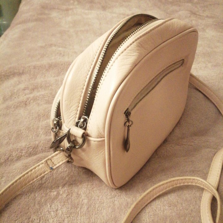 Кожаная сумка