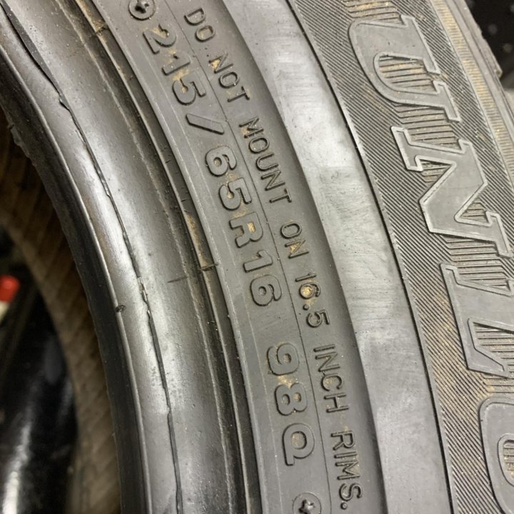 Dunlop Graspic DS3 215/65 R16 1шт