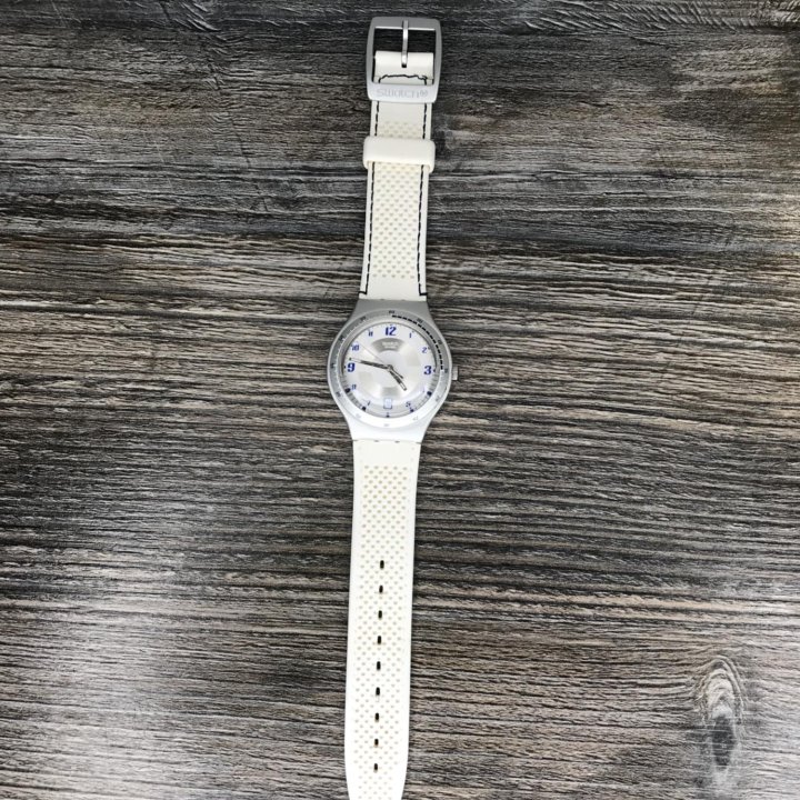 Наручные часы Swatch