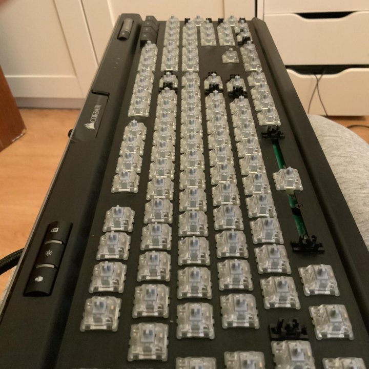 клавиатура Corsair K95 RGB platinum