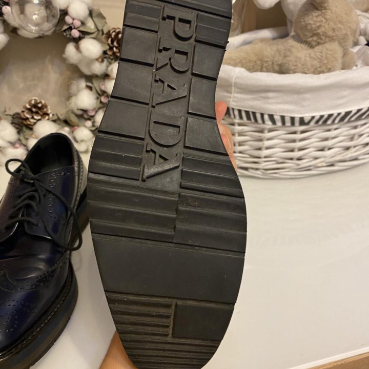 Топсайдеры ботинки Prada