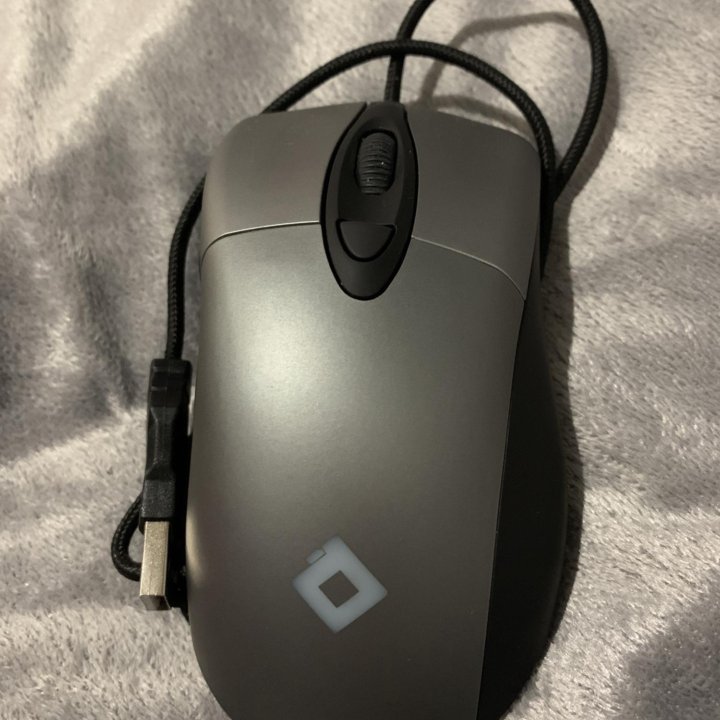 Мышка red square