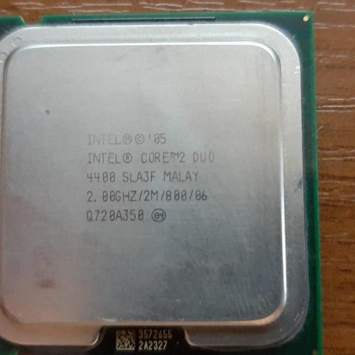 Процессор Intel® Core™2 Duo E4400