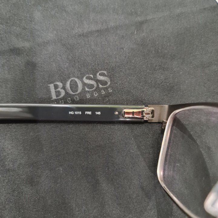 Очки HUGO BOSS 1015