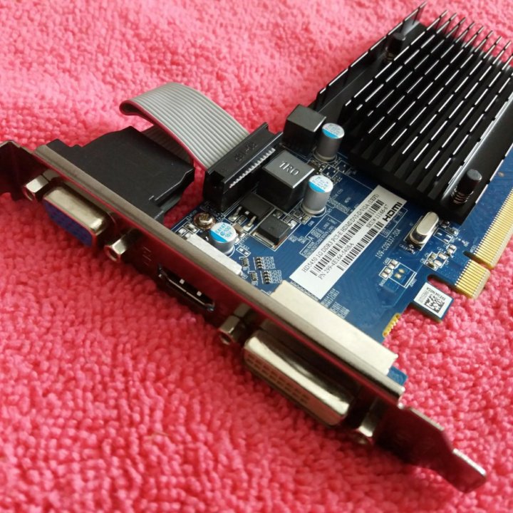 Видео карта Radeon HD5450 DDR3 512МB