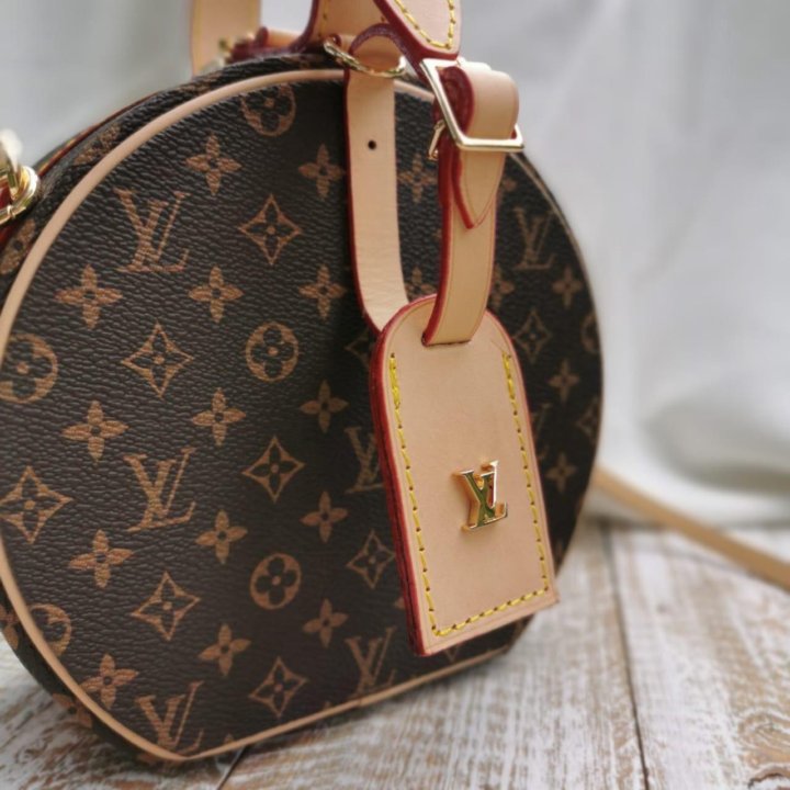 Сумка LOUIS VUITTON
