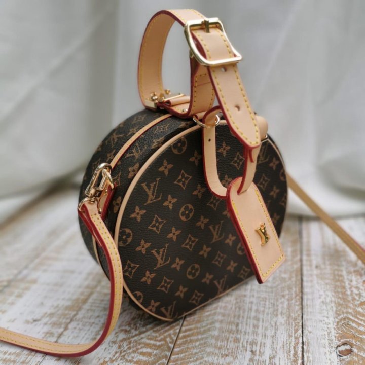 Сумка LOUIS VUITTON