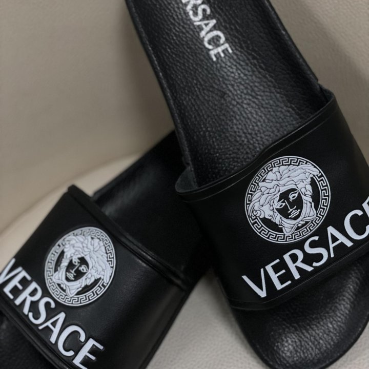 Тапки Versace