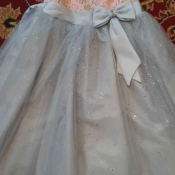 Праздничное платье