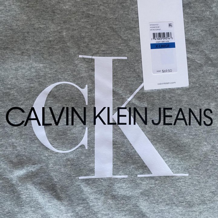 Свитшот Calvin Klein-новый, оригинал