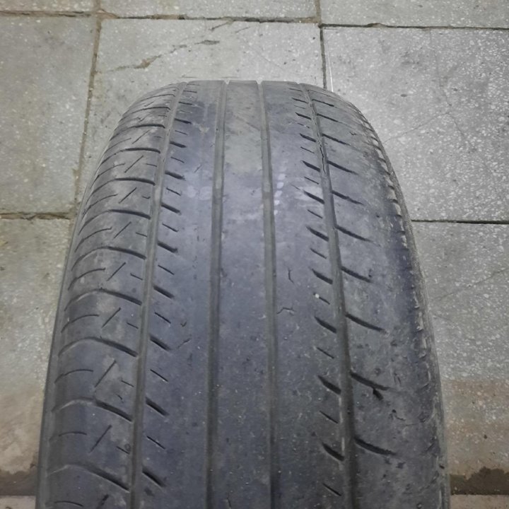 215/60R16 Yokohama db decibel E70B (Лот №3515)