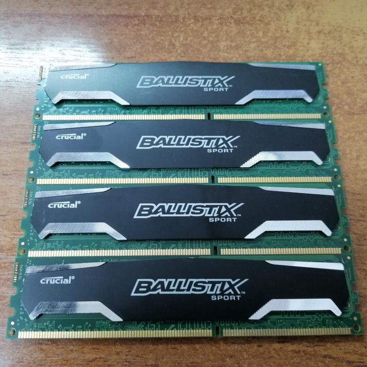 Crucial Ballistix 16GB(4x4GB) DDR3 1333 MHz