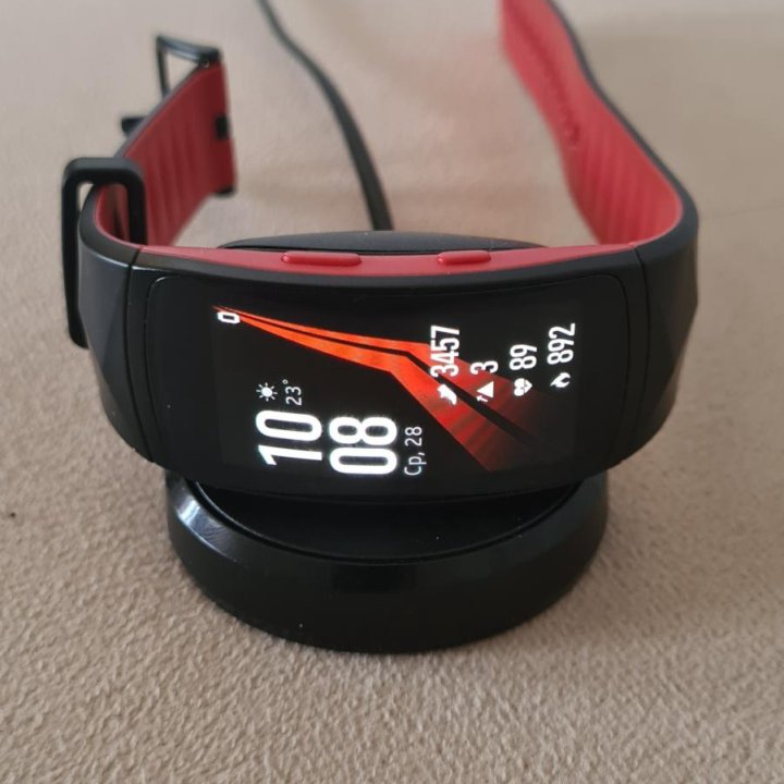 Умные часы samsung gear fits Pro