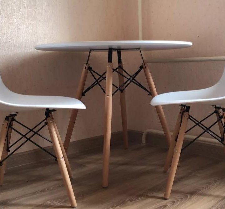 ❤️ Стол D80 и 2 стула eames