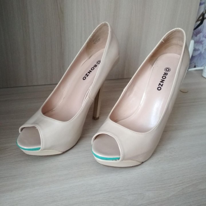 Лакированные туфли